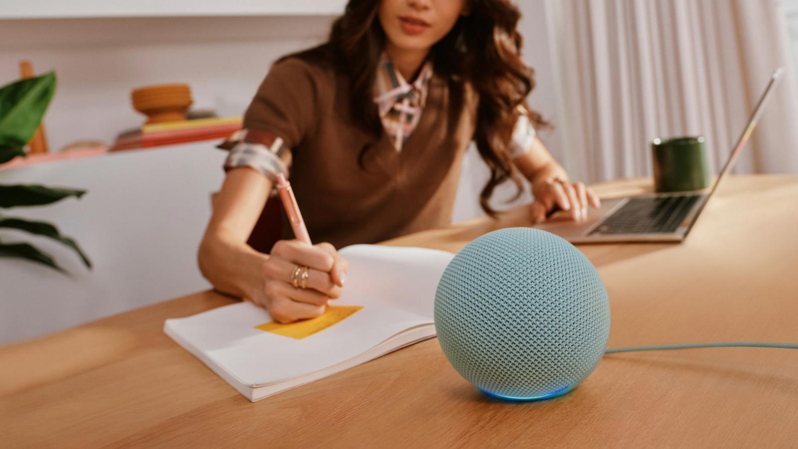 Amazons nya högtalare Echo som nu också får ögon