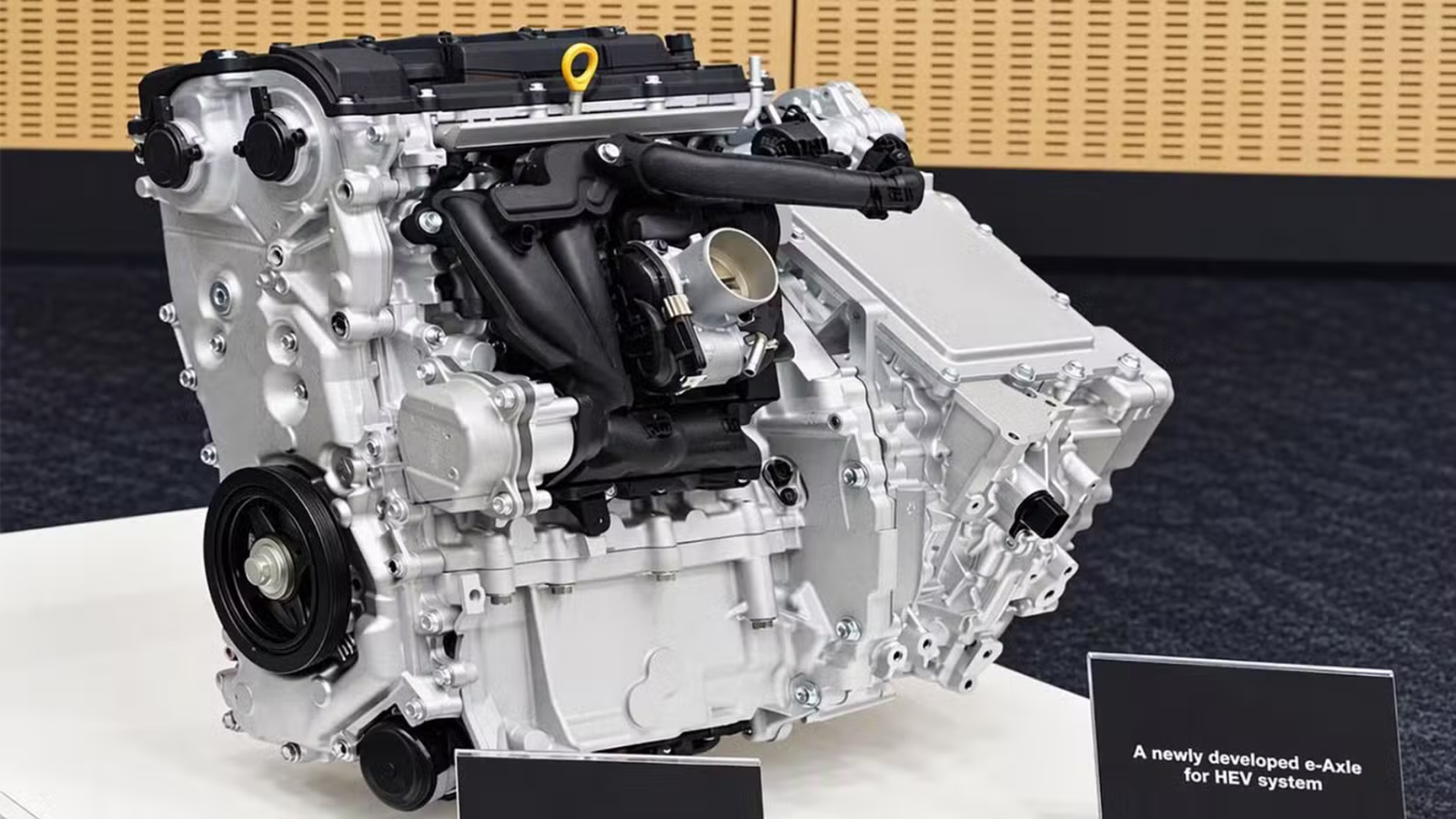 nya hybridmotorn från Toyota